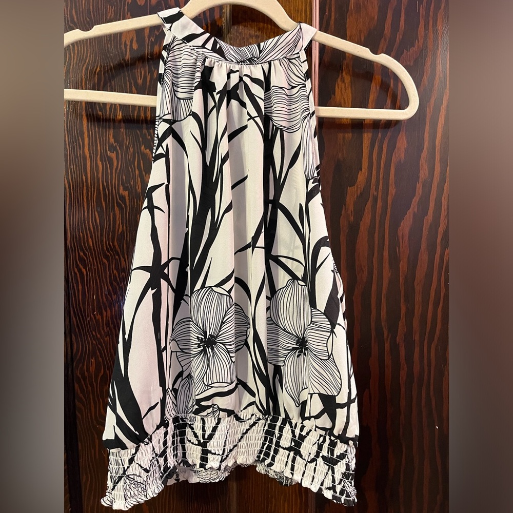Sienna Sky Halter Top Size L